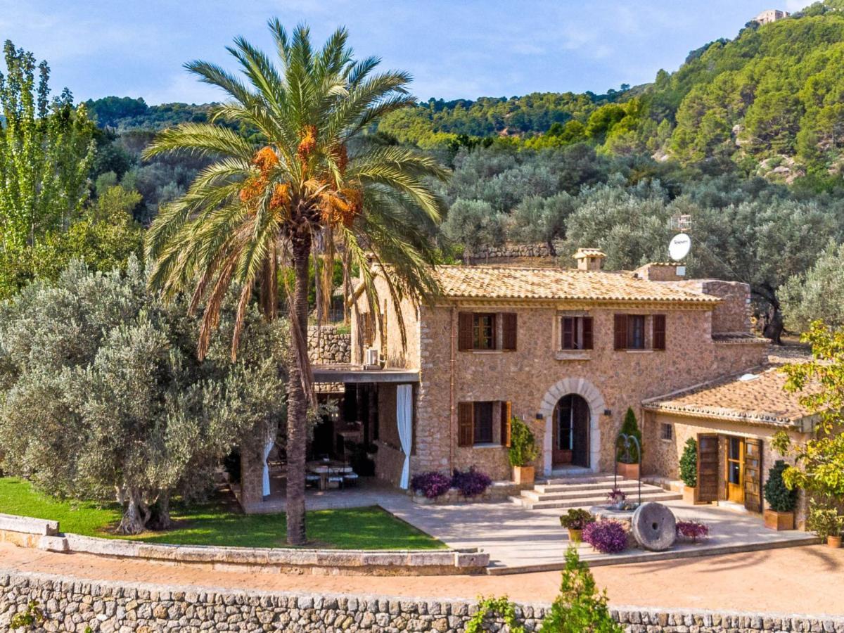 Villa Santa Llucia By Interhome *