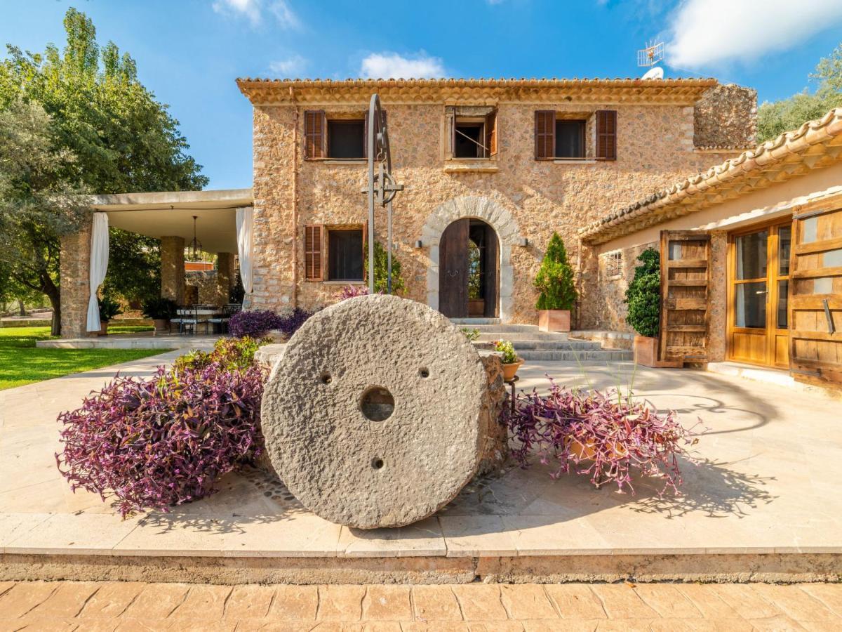 Villa Santa Llucia By Interhome